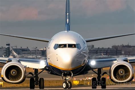 boeing 737 landing gear configuration.
